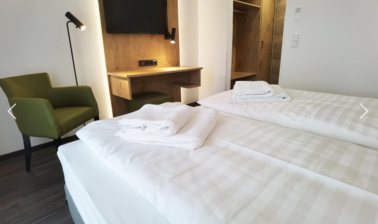 Hotel Waldschloessl à Bruckmühl Extérieur photo